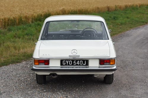 1971 Mercedes-Benz W115 220 Automatic In vendita (immagine 22 di 182)