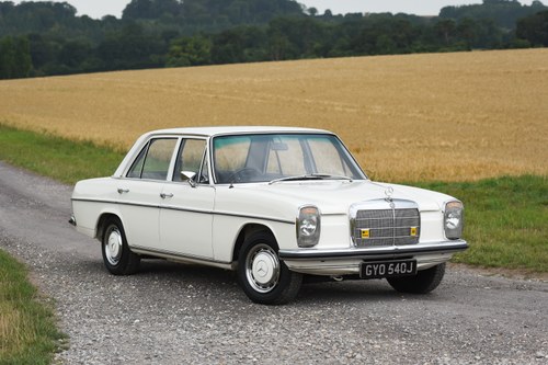 1971 Mercedes-Benz W115 220 Automatic In vendita (immagine 23 di 182)