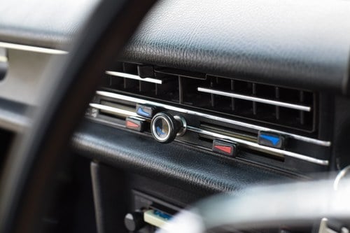 1971 Mercedes-Benz W115 220 Automatic In vendita (immagine 66 di 182)