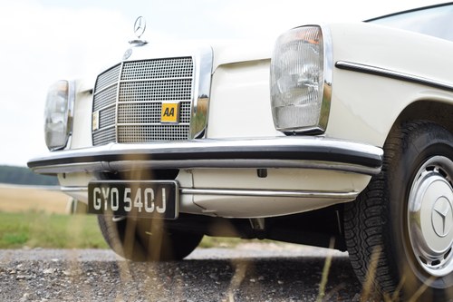 1971 Mercedes-Benz W115 220 Automatic In vendita (immagine 108 di 182)