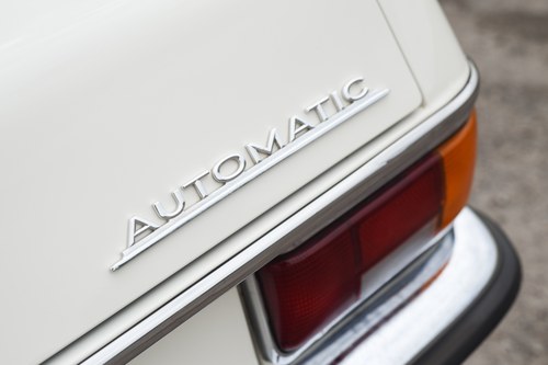 1971 Mercedes-Benz W115 220 Automatic In vendita (immagine 128 di 182)