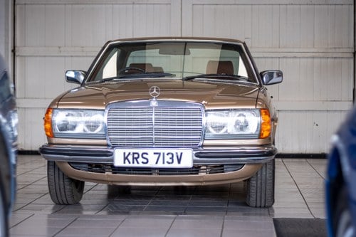 1980 Mercedes-Benz C123 280CE Automatic For Sale (picture 7 of 101)