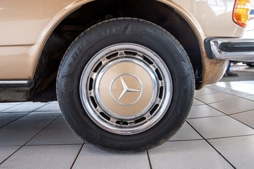 1980 Mercedes-Benz C123 280CE Automatic For Sale (picture 23 of 101)