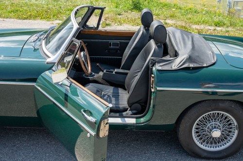 1972 MG MGB GT à vendre (picture 38 of 157)