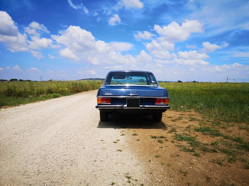 1970 Mercedes-Benz 250/8 W114 In vendita (immagine 21 di 38)