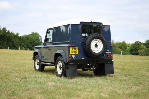 2009 Land Rover Defender 90 County In vendita (immagine 8 di 268)