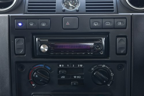 2009 Land Rover Defender 90 County In vendita (immagine 45 di 268)