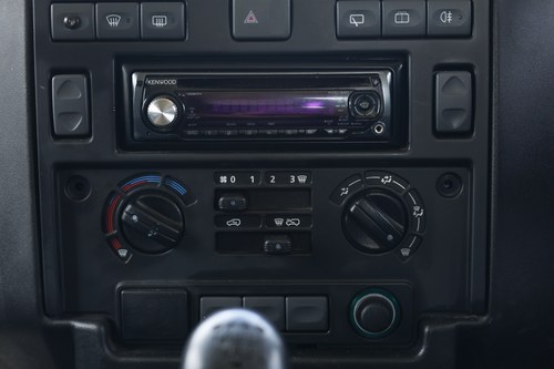 2009 Land Rover Defender 90 County In vendita (immagine 46 di 268)