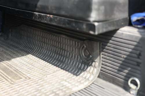 2009 Land Rover Defender 90 County In vendita (immagine 74 di 268)