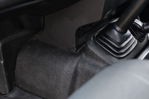 2009 Land Rover Defender 90 County In vendita (immagine 94 di 268)