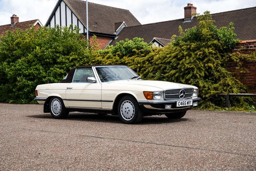 1985 MERCEDES 280SL Zu verkaufen durch Auktion