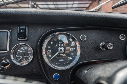 1977 MGB Roadster For Sale (picture 37 of 233)