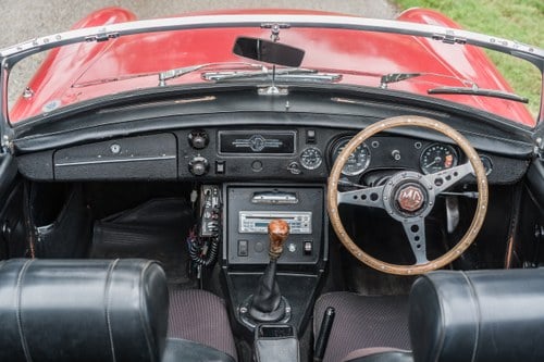 1977 MGB Roadster For Sale (picture 5 of 233)