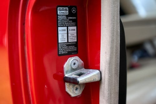 1993 Mercedes-Benz W140 600SEC V12 Te koop (foto 38 van 189)