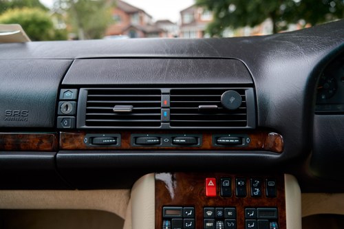 1993 Mercedes-Benz W140 600SEC V12 Te koop (foto 45 van 189)