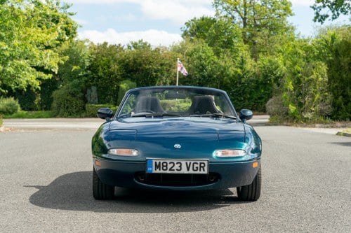 1994 Mazda MX-5 Eunos Mk1 RS Limited For Sale (picture 2 of 171)