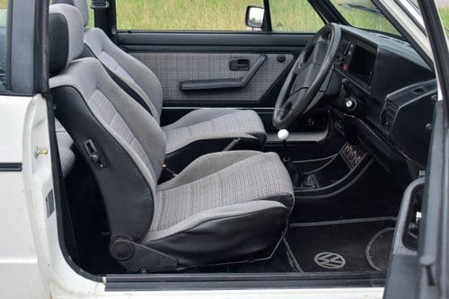1990 Volkswagen Golf Mk1 Clipper Cabriolet For Sale (picture 32 of 196)