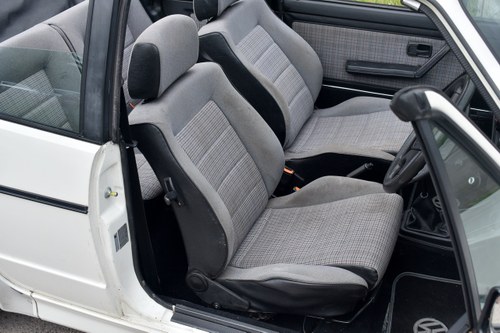 1990 Volkswagen Golf Mk1 Clipper Cabriolet For Sale (picture 41 of 196)