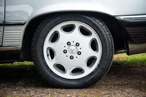 1988 Mercedes-Benz 450SL (R107) In vendita (immagine 36 di 138)