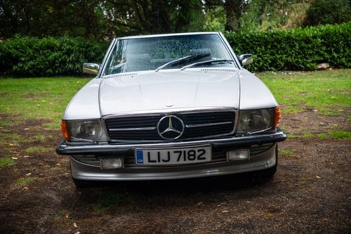 1988 Mercedes-Benz 450SL (R107) In vendita (immagine 7 di 138)