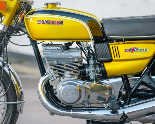 1972 Suzuki GT550J Indy In vendita (immagine 13 di 23)