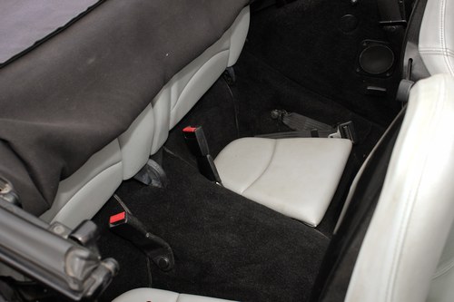 1998 Porsche 993 911 Carrera Cabriolet Tiptronic For Sale (picture 56 of 131)