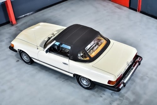 1974 Mercedes-Benz 450SL (R107) zum Verkauf (Bild 31 von 114)