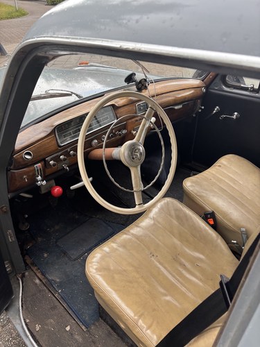 NO RESERVE 1955 Mercedes 220 1.9L Diesel zum Verkauf (Bild 8 von 34)