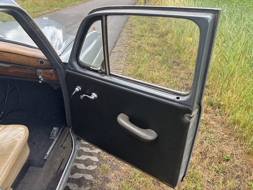 NO RESERVE 1955 Mercedes 220 1.9L Diesel zum Verkauf (Bild 20 von 34)