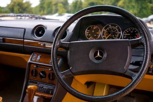 1983 Mercedes-Benz S123 230TE Air Ride For Sale (picture 17 of 174)