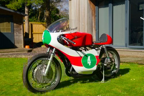 1969 Yamaha TD1B YDS7 Racer Te koop (foto 2 van 37)