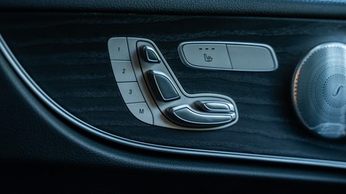 2020 Mercedes-Benz E 220 D AMG Line Premium+ In vendita (immagine 46 di 189)