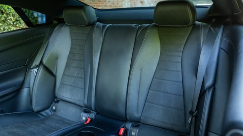 2020 Mercedes-Benz E 220 D AMG Line Premium+ In vendita (immagine 87 di 189)