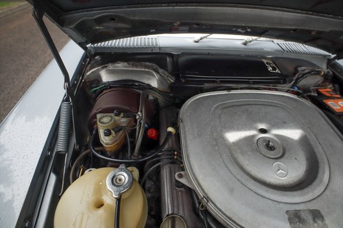 1983 Mercedes-Benz R107 500SL In vendita (immagine 124 di 159)