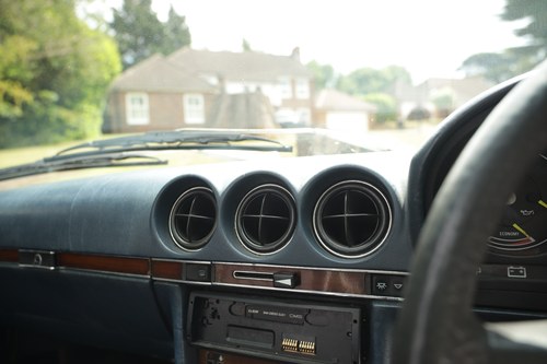 1983 Mercedes-Benz R107 500SL In vendita (immagine 74 di 159)
