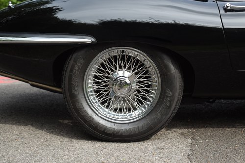 1969 Jaguar E-Type Series 2 4.2 OTS RHD For Sale (picture 23 of 162)