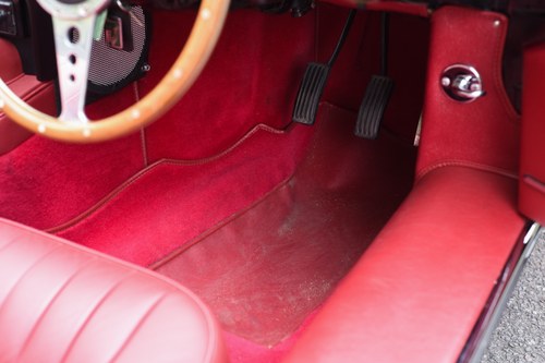 1969 Jaguar E-Type Series 2 4.2 OTS RHD For Sale (picture 60 of 162)