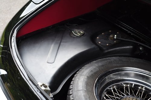 1969 Jaguar E-Type Series 2 4.2 OTS RHD For Sale (picture 81 of 162)