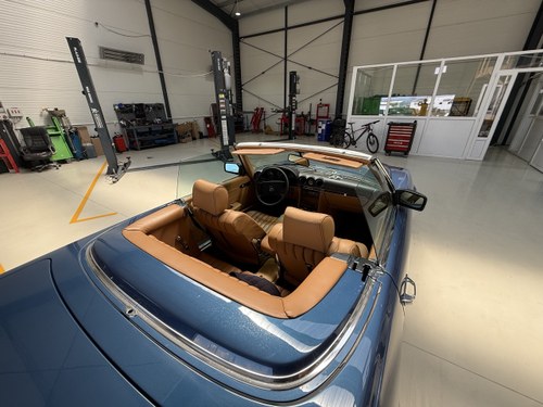 1984 Mercedes-Benz R107 500SL Te koop (foto 119 van 269)