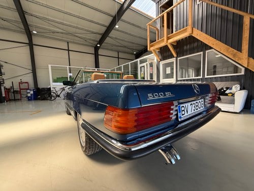 1984 Mercedes-Benz R107 500SL Te koop (foto 23 van 269)