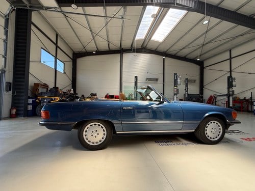 1984 Mercedes-Benz R107 500SL Te koop (foto 21 van 269)