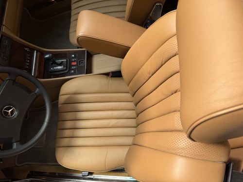 1984 Mercedes-Benz R107 500SL Te koop (foto 81 van 269)