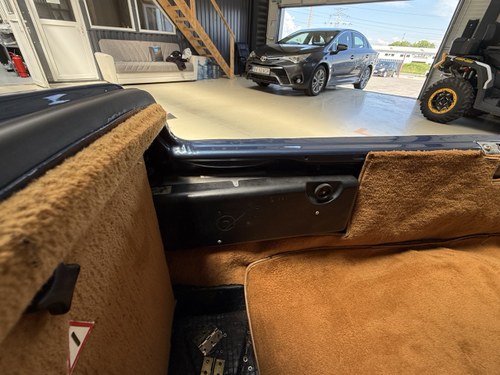 1984 Mercedes-Benz R107 500SL Te koop (foto 105 van 269)