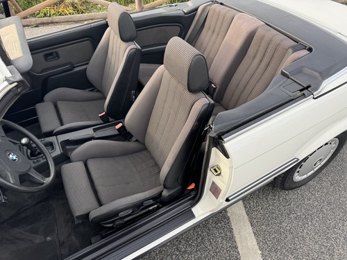 1986 BMW E325i Convertible Manual In vendita (immagine 56 di 99)