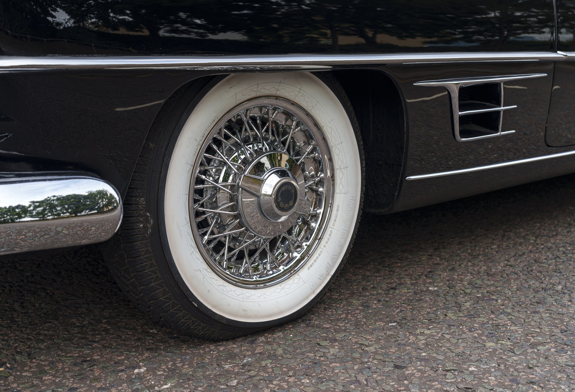 Dual-Ghia Convertible (LHD), foto 12