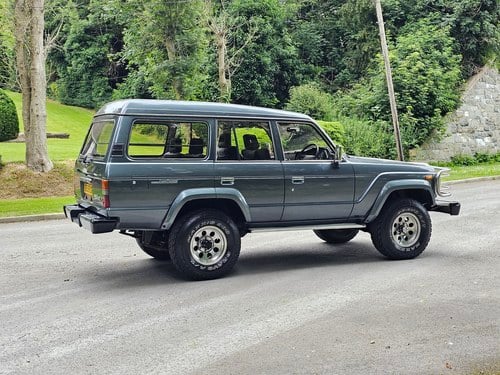 1990 Toyota Land Cruiser HJ60 4L 12H-T Turbo Diesel VX High Roof In vendita (immagine 7 di 196)