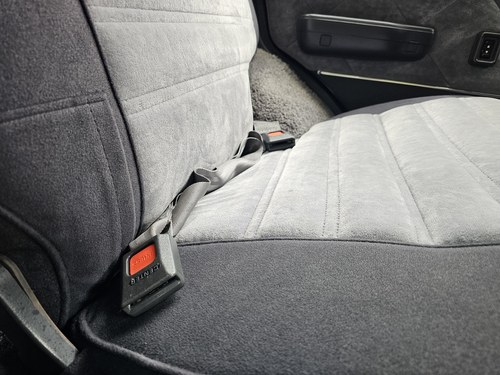 1990 Toyota Land Cruiser HJ60 4L 12H-T Turbo Diesel VX High Roof In vendita (immagine 83 di 196)