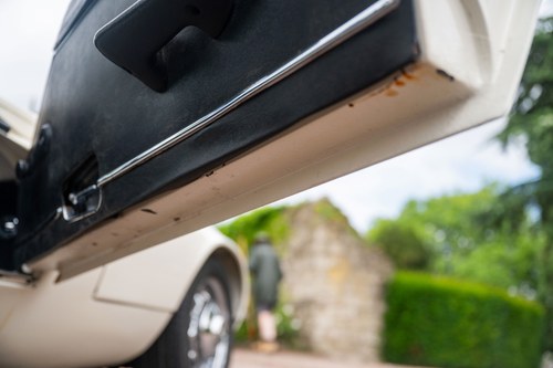 1971 Jaguar E-Type V12 FHC Automatic For Sale (picture 51 of 141)