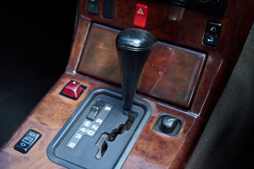 1993 Mercedes-Benz SL320 R129 For Sale (picture 56 of 176)