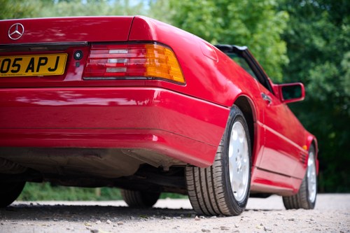 1993 Mercedes-Benz SL320 R129 For Sale (picture 101 of 176)